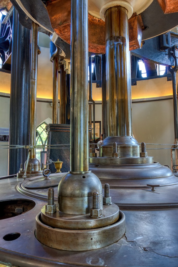 Gemaal De Cruquius Haarlemmermeer polder hdr rijksmonument stoommachine erfgoed neo gotisch gebouw architectuur museum